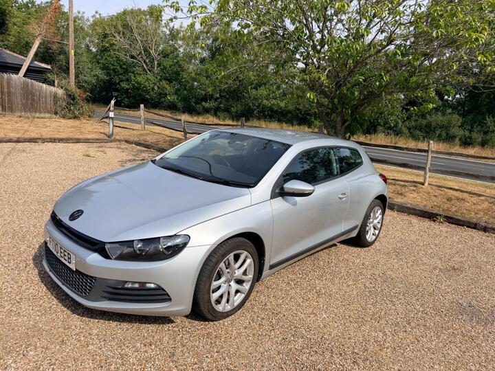 Volkswagen Scirocco 2.0 TDI DSG Euro 5 3dr
