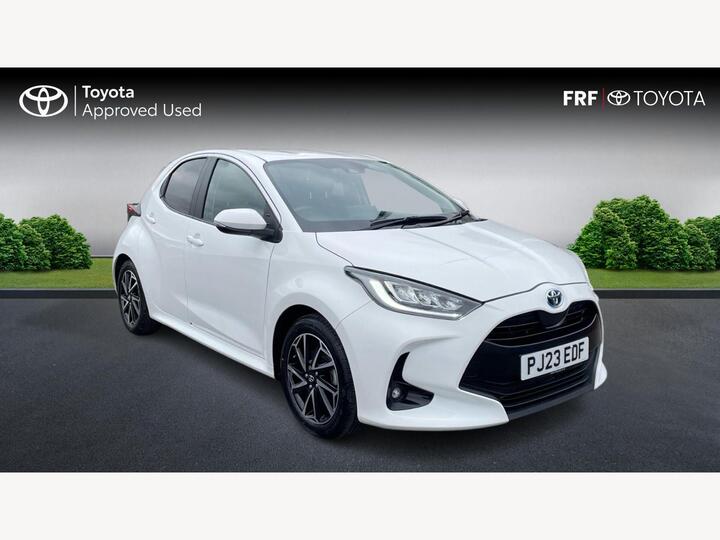 Toyota Yaris 1.5 VVT-h Design E-CVT Euro 6 (s/s) 5dr