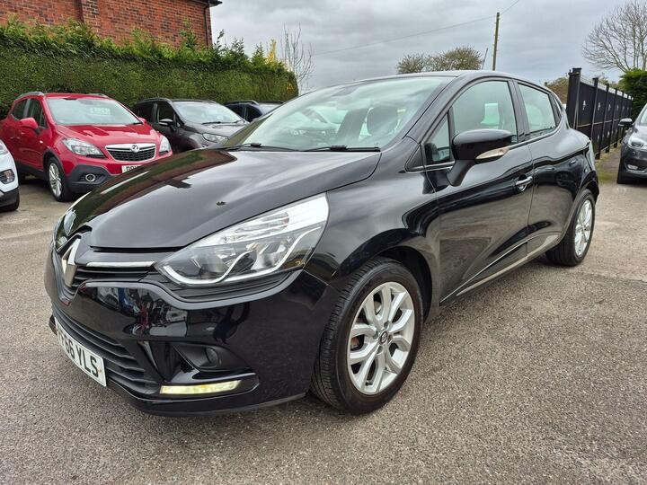 Renault Clio 1.2 16V Dynamique Nav Euro 6 5dr Renault Clio 1.2 16V Dynamique Nav Euro 6 5dr