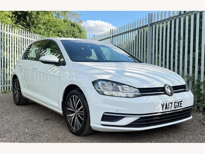 Volkswagen Golf 1.6 TDI BlueMotion Tech SE Nav Euro 6 (s/s) 5dr
