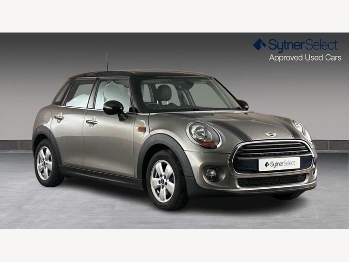 MINI Hatch 1.5 Cooper Auto Euro 6 (s/s) 5dr