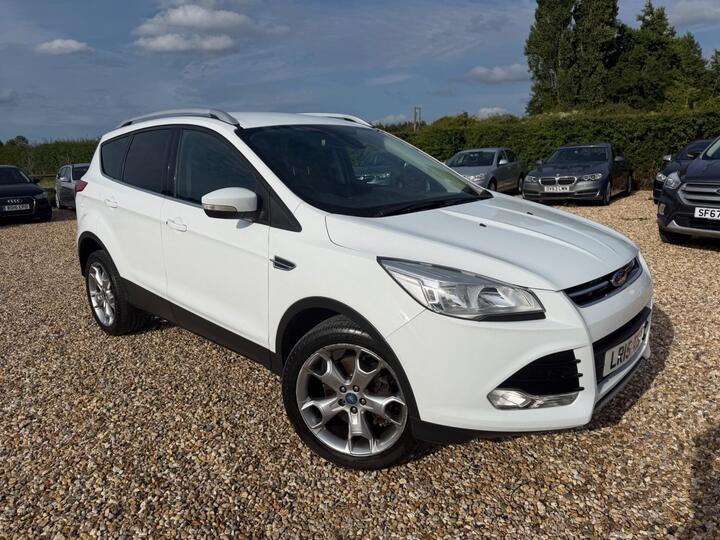 Ford Kuga 2.0 TDCi Titanium AWD Euro 6 (s/s) 5dr