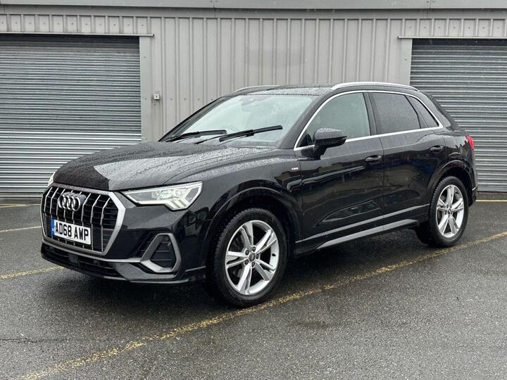 Audi Q3 1.5 TFSI CoD 35 S Line Euro 6 (s/s) 5dr