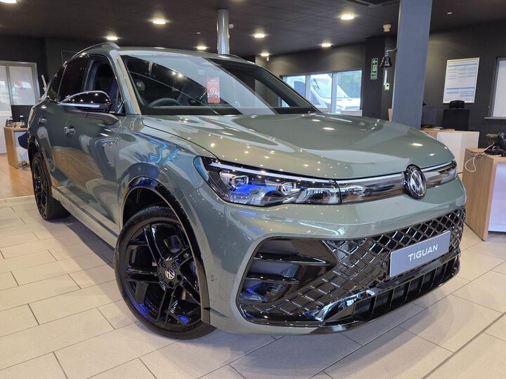 Volkswagen Tiguan 2.0 TDI R-Line DSG Euro 6 (s/s) 5dr