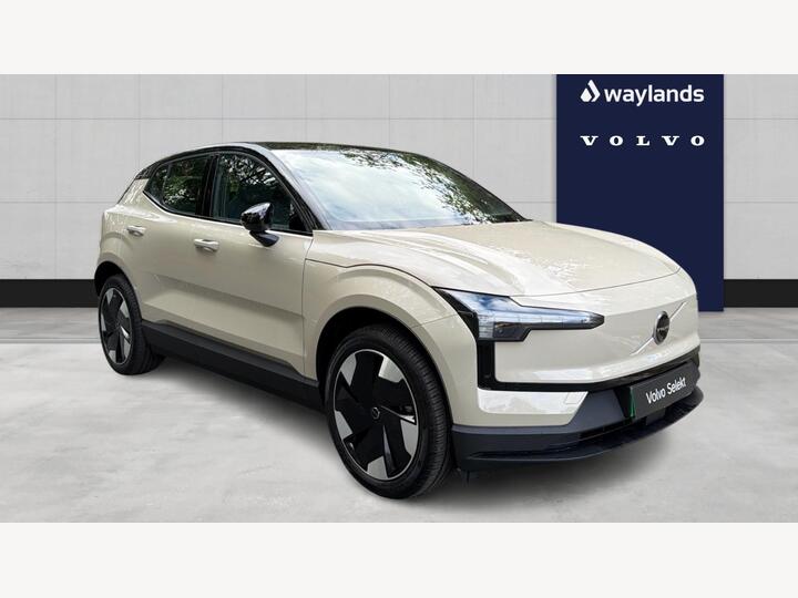 Volvo EX30 Single Motor Extended Range 69kWh Plus Auto 5dr