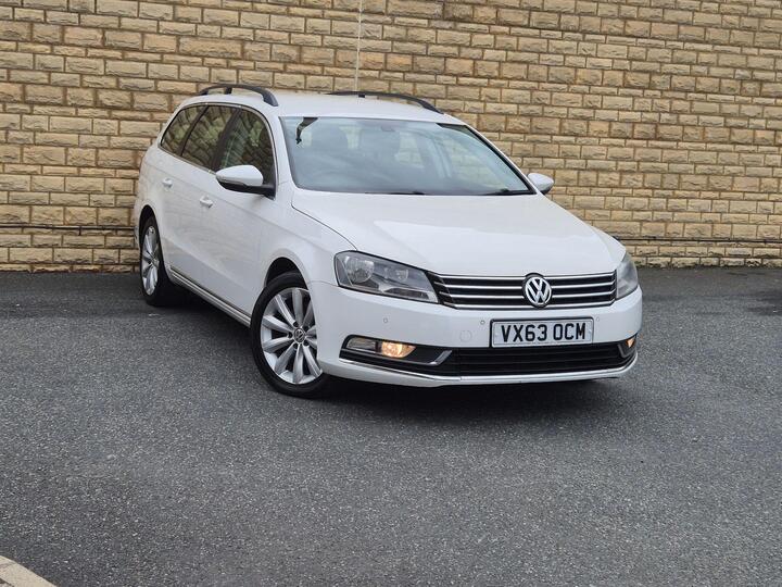 Volkswagen Passat 2.0 TDI BlueMotion Tech Highline Euro 5 (s/s) 5dr