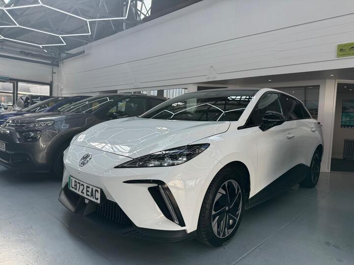 MG MG4 64kWh Trophy Long Range Auto 5dr