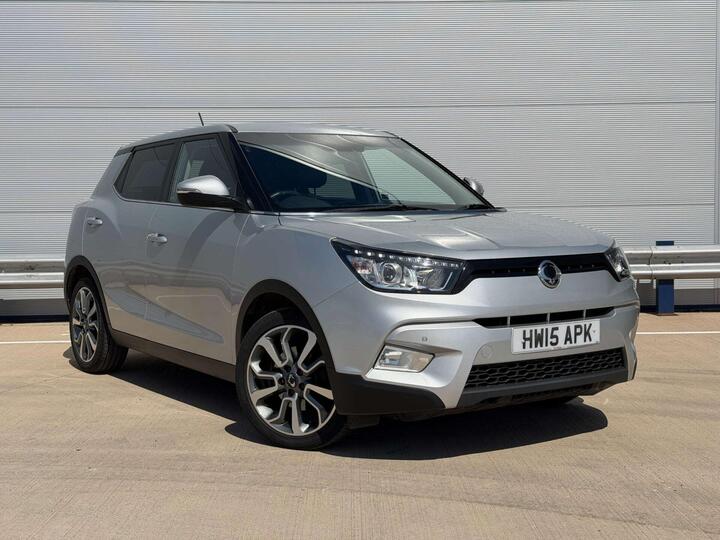 SsangYong TIVOLI 1.6 E-XGi ELX Auto Euro 6 5dr SsangYong TIVOLI 1.6 E-XGi ELX Auto Euro 6 5dr