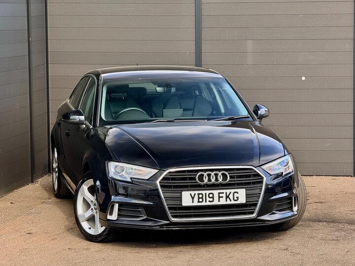 Audi A3 1.5 TFSI CoD 35 Sport Euro 6 (s/s) 4dr