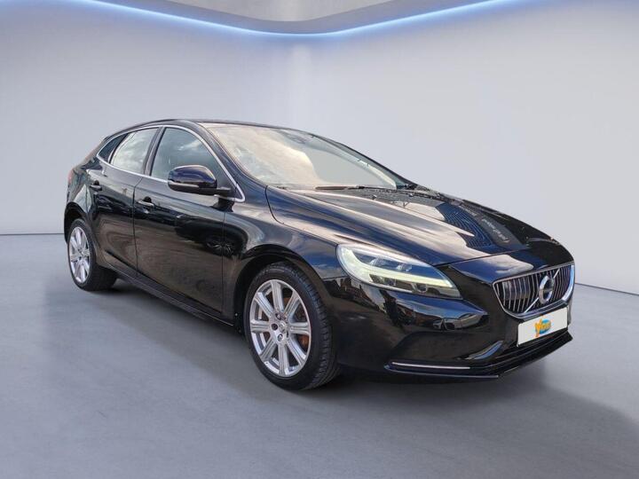 Volvo V40 2.0 D2 Inscription Euro 6 (s/s) 5dr