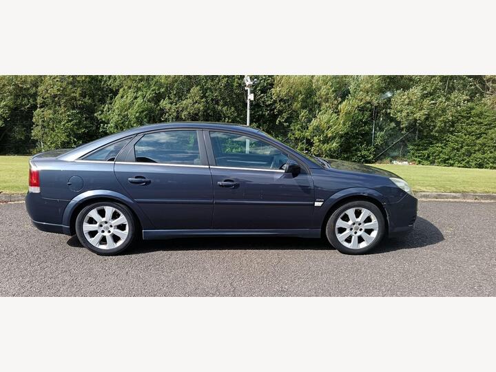 Vauxhall Vectra 1.8 VVT SRi 5dr Vauxhall Vectra 1.8 VVT SRi 5dr