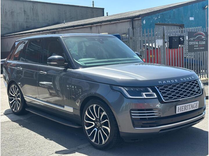 Land Rover Range Rover 3.0 TD V6 Autobiography Auto 4WD Euro 6 (s/s) 5dr Land Rover Range Rover 3.0 TD V6 Autobiography Auto 4WD Euro 6 (s/s) 5dr
