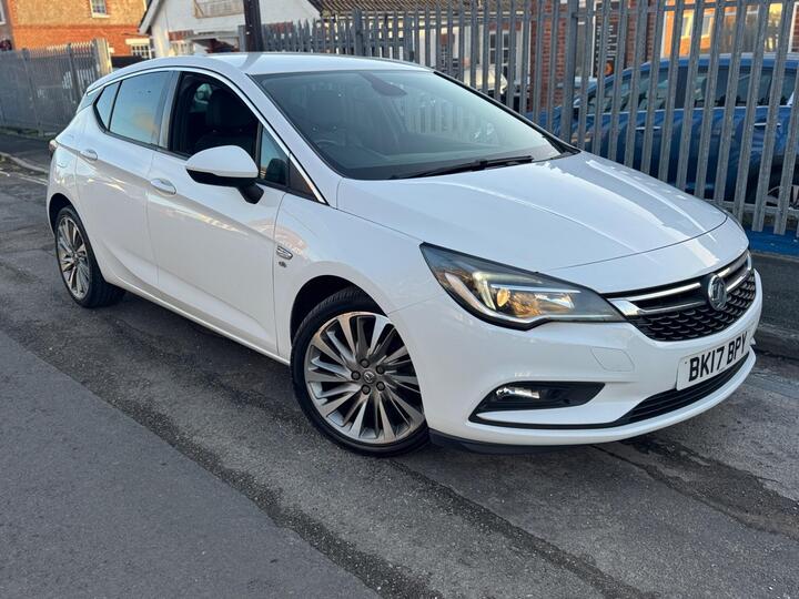 Vauxhall Astra 1.6 CDTi BlueInjection Elite Nav Auto Euro 6 5dr