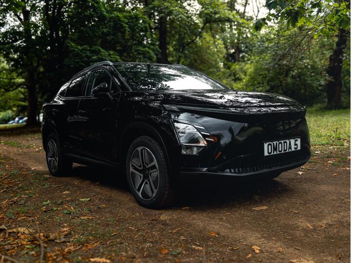 Omoda OMODA E5 61.05kWh Noble Auto 5dr