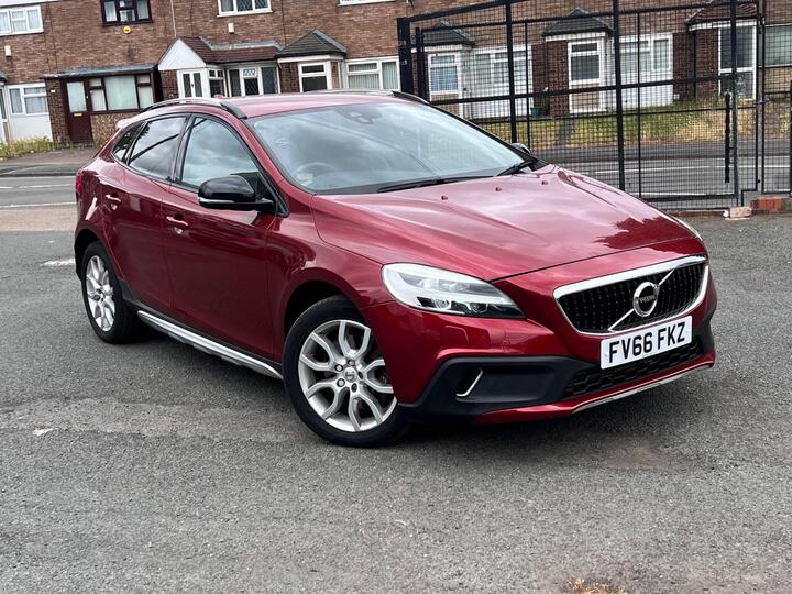 Volvo V40 Cross Country 1.5 T3 Pro Auto Euro 6 (s/s) 5dr