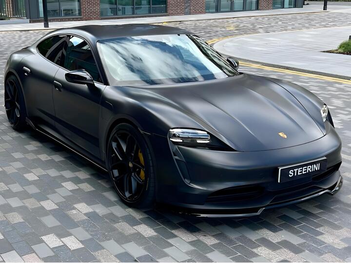 Porsche Taycan Performance Plus 93.4kWh Auto RWD 4dr (11kW Charger)