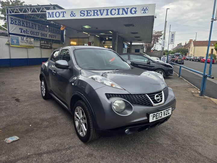 Nissan Juke 1.6 Acenta Premium Euro 5 (s/s) 5dr