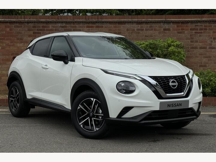 Nissan Juke 1.0 DIG-T N-Connecta Euro 6 (s/s) 5dr