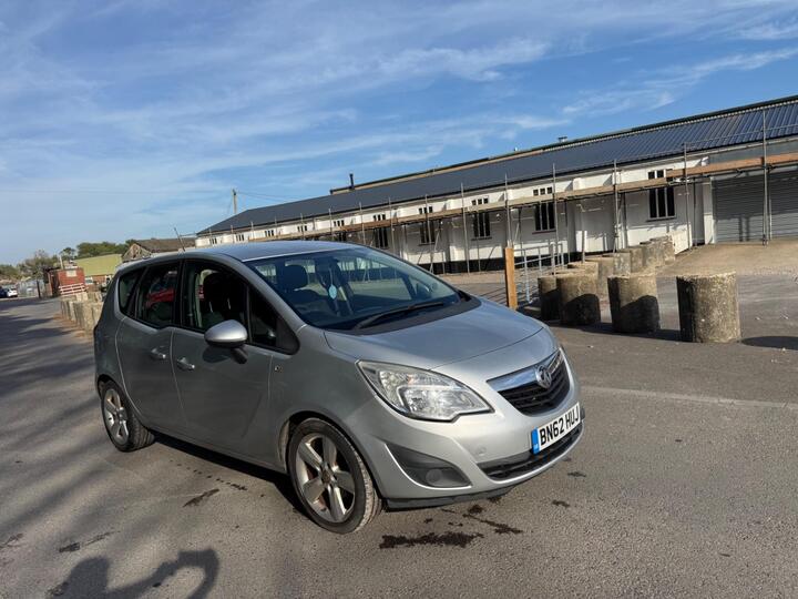Vauxhall Meriva 1.4 16V Exclusiv Euro 5 5dr