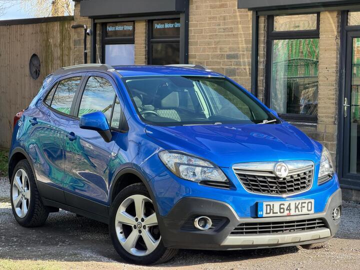 Vauxhall Mokka 1.7 CDTi Exclusiv 4WD Euro 5 (s/s) 5dr Vauxhall Mokka 1.7 CDTi Exclusiv 4WD Euro 5 (s/s) 5dr