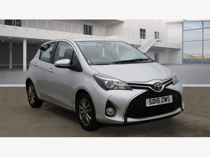 Toyota Yaris 1.33 Dual VVT-i Icon Multidrive S Euro 5 5dr Euro 5