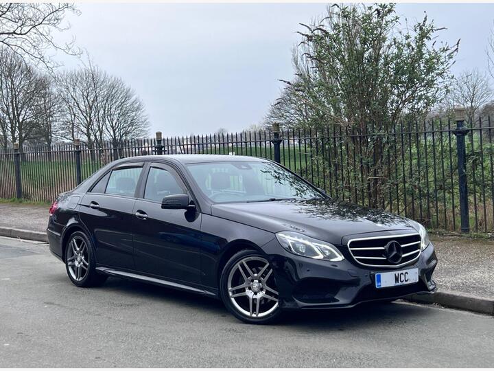 Mercedes-Benz E-CLASS 2.1 E220 BlueTEC AMG Night Edition G-Tronic+ Euro 6 (s/s) 4dr Mercedes-Benz E-CLASS 2.1 E220 BlueTEC AMG Night Edition G-Tronic+ Euro 6 (s/s) 4dr