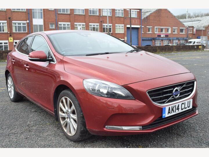 Volvo V40 1.6 D2 SE Euro 5 (s/s) 5dr