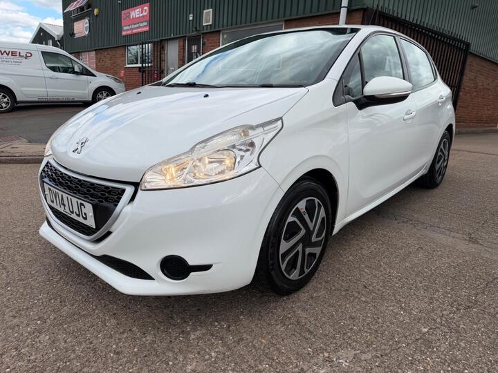 Peugeot 208 1.2 VTi Access+ Euro 5 5dr