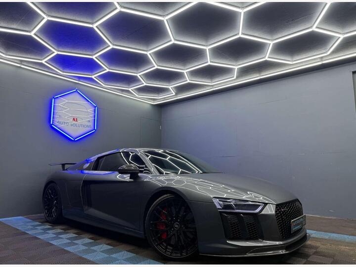 Audi R8 5.2 FSI V10 Plus S Tronic Quattro Euro 6 (s/s) 2dr