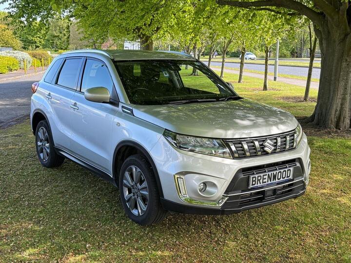 Suzuki Vitara 1.4 Boosterjet MHEV SZ-T Euro 6 (s/s) 5dr Suzuki Vitara 1.4 Boosterjet MHEV SZ-T Euro 6 (s/s) 5dr