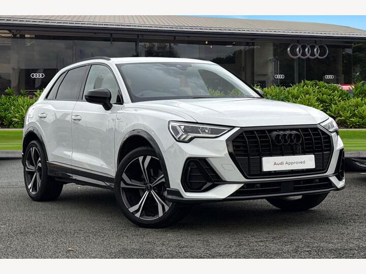Audi Q3 1.5 TFSI CoD 35 Black Edition S Tronic Euro 6 (s/s) 5dr