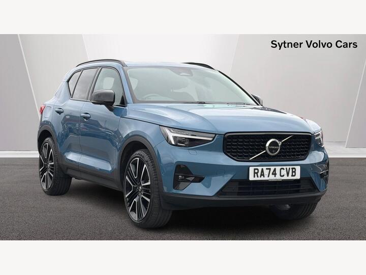 Volvo XC40 2.0 B4 MHEV Ultra Dark DCT Auto Euro 6 (s/s) 5dr