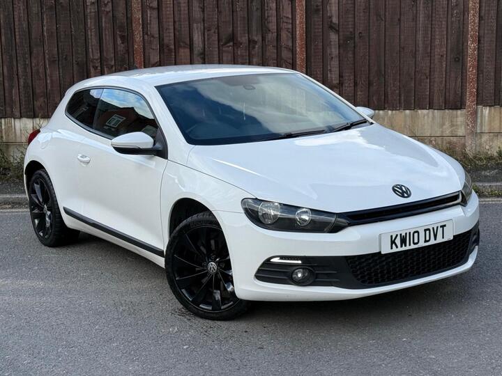 Volkswagen Scirocco 2.0 TSI GT DSG Euro 5 3dr