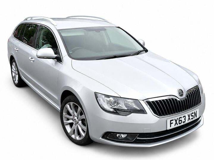 Skoda Superb 2.0 TDI SE DSG Euro 5 (s/s) 5dr
