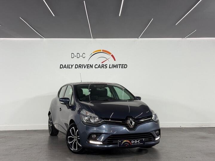 Renault Clio 0.9 TCe Play Euro 6 (s/s) 5dr
