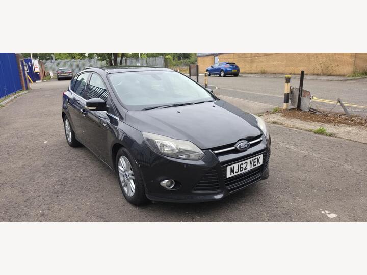 Ford Focus 1.0T EcoBoost Titanium Euro 5 (s/s) 5dr
