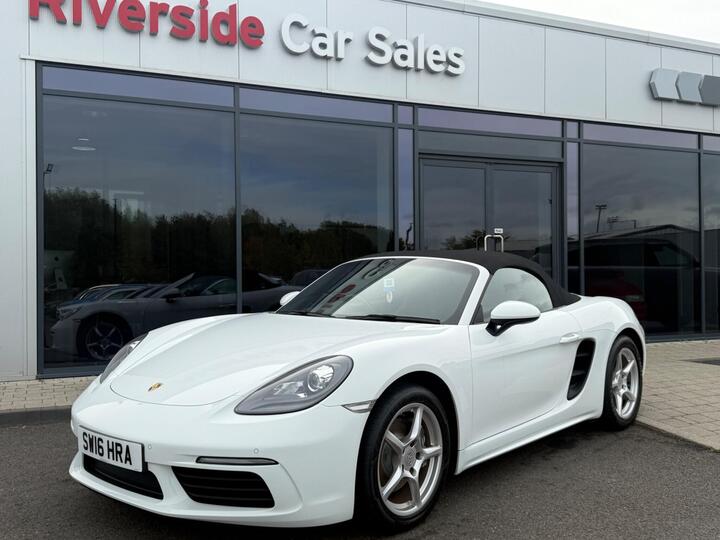 Porsche 718 Boxster 2.0T PDK Euro 6 (s/s) 2dr Porsche 718 Boxster 2.0T PDK Euro 6 (s/s) 2dr