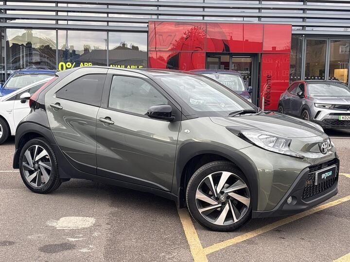 Toyota Aygo X 1.0 VVT-i Edge X-shift Euro 6 (s/s) 5dr Toyota Aygo X 1.0 VVT-i Edge X-shift Euro 6 (s/s) 5dr