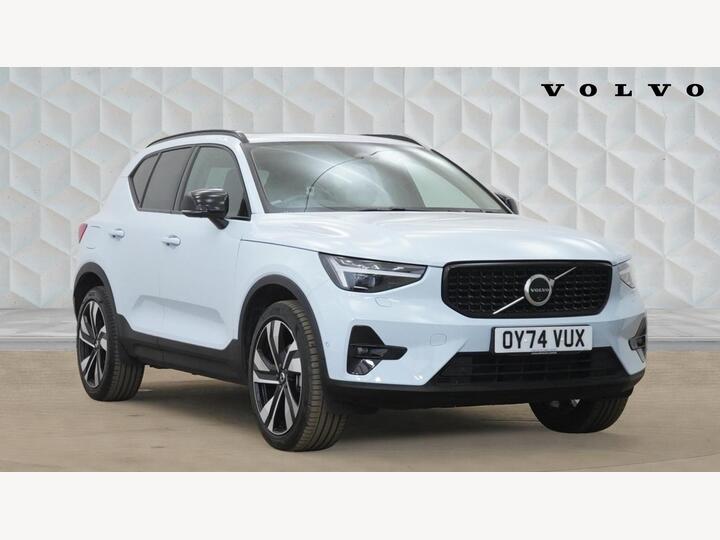 Volvo XC40 2.0 B3 MHEV Ultra Dark DCT Auto Euro 6 (s/s) 5dr