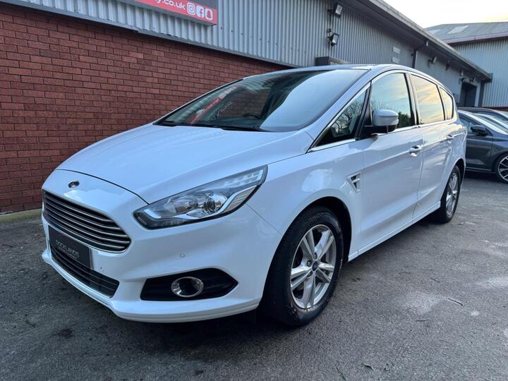 Ford S-Max 2.0 TDCi Titanium Euro 6 (s/s) 5dr