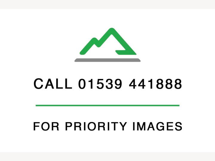 Land Rover Discovery 3.0 D300 MHEV R-Dynamic HSE Auto 4WD Euro 6 (s/s) 5dr