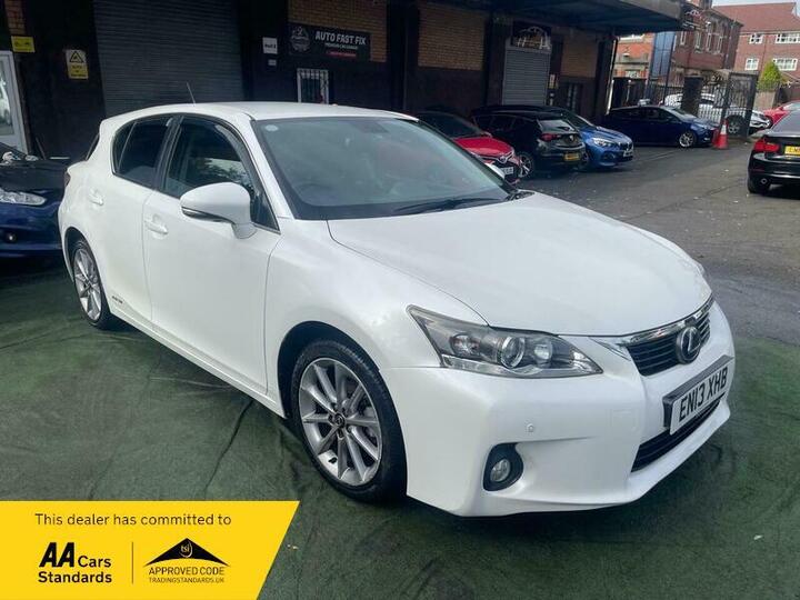 Lexus CT 1.8 200h Advance CVT Euro 5 (s/s) 5dr