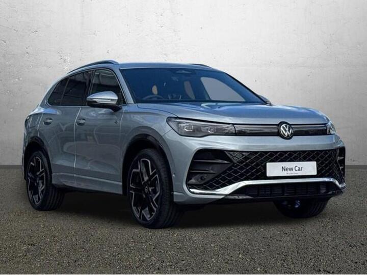 Volkswagen TIGUAN 2.0 TDI R-Line DSG Euro 6 (s/s) 5dr