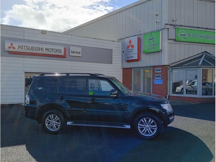 Mitsubishi Shogun 3.2 DI-DC SG3 Auto 4WD Euro 6 5dr LWB