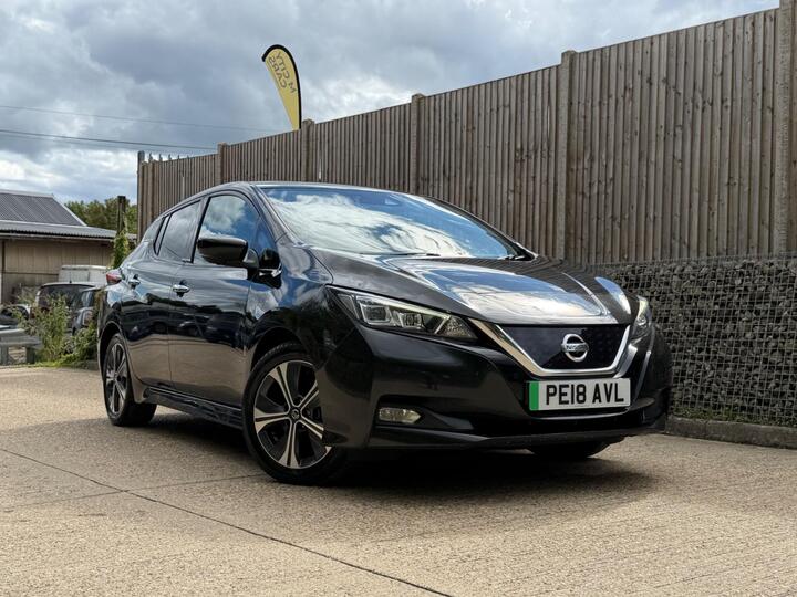 Nissan Leaf 40kWh Tekna Auto 5dr