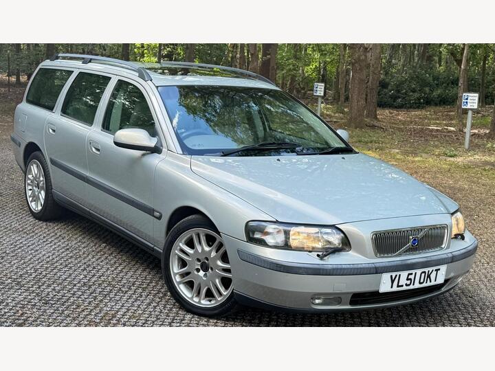 Volvo V70 2.4 S 5dr
