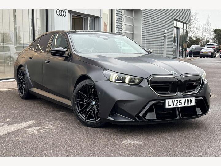 BMW M5 4.4 22.1kWh Steptronic XDrive Euro 6 (s/s) 4dr