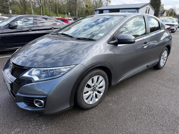 Honda Civic 1.6 I-DTEC SE Plus (Navi) Euro 5 (s/s) 5dr Honda Civic 1.6 I-DTEC SE Plus (Navi) Euro 5 (s/s) 5dr