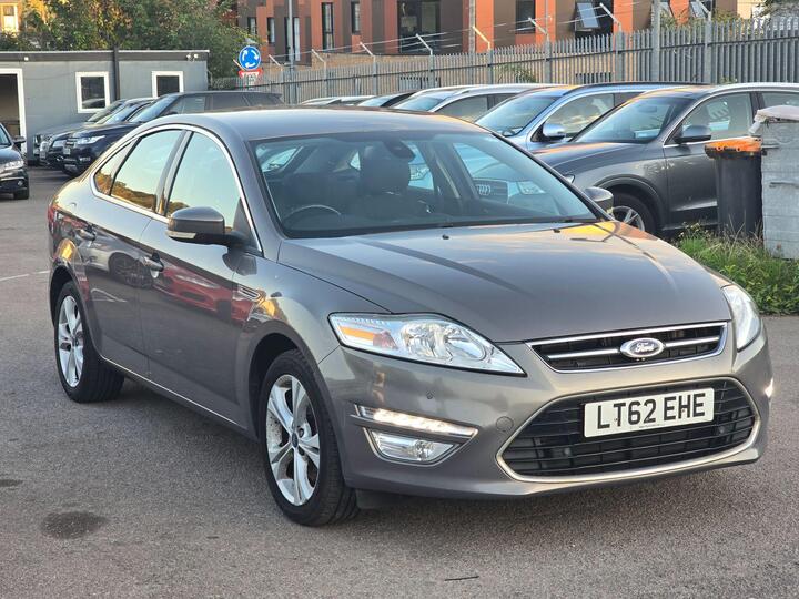 Ford Mondeo 2.0 TDCi Titanium Powershift Euro 5 5dr