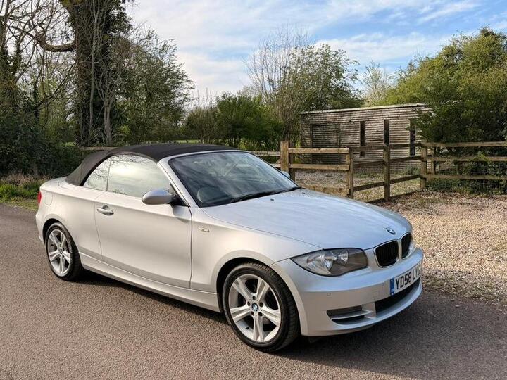 BMW 1 SERIES 120i SE Convertible